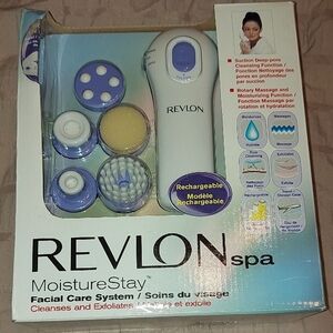 Revlon Spa MoistureStay Facial Care System - White and Purple